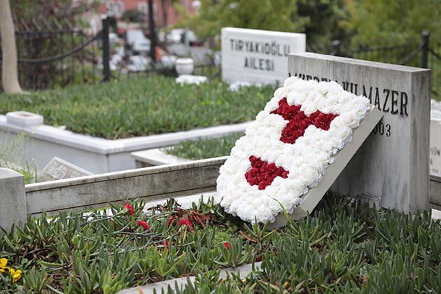 Kerem Yılmazer kabri başında anıldı...