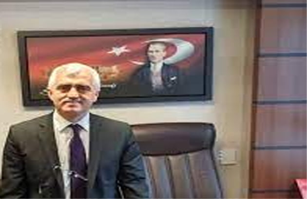 Kocaeli Üniversitesi Araştırma Hastanesi’nde vatandaşların sorunlarını dinledi